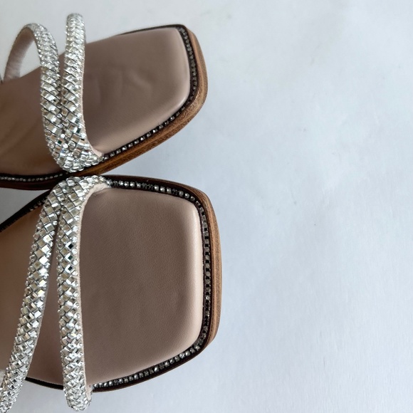 Steve Madden Textile Glass Upper  Sandals Flip Flops size 10 - Picture 15 of 15